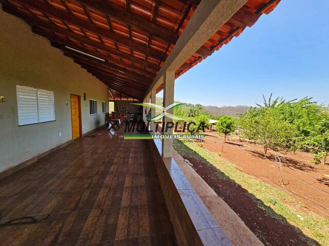 #668 - Chácara para Venda em Uberlândia - MG - 1