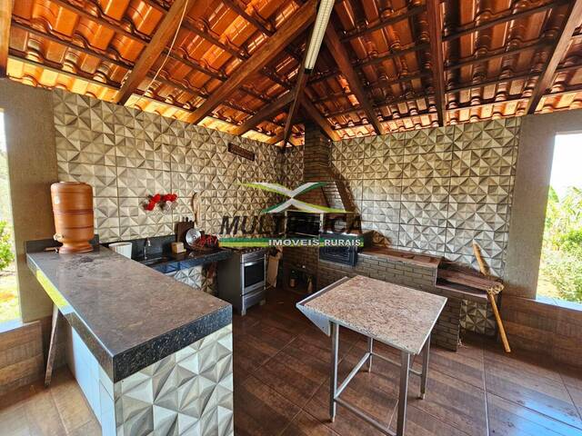 #668 - Chácara para Venda em Uberlândia - MG - 2